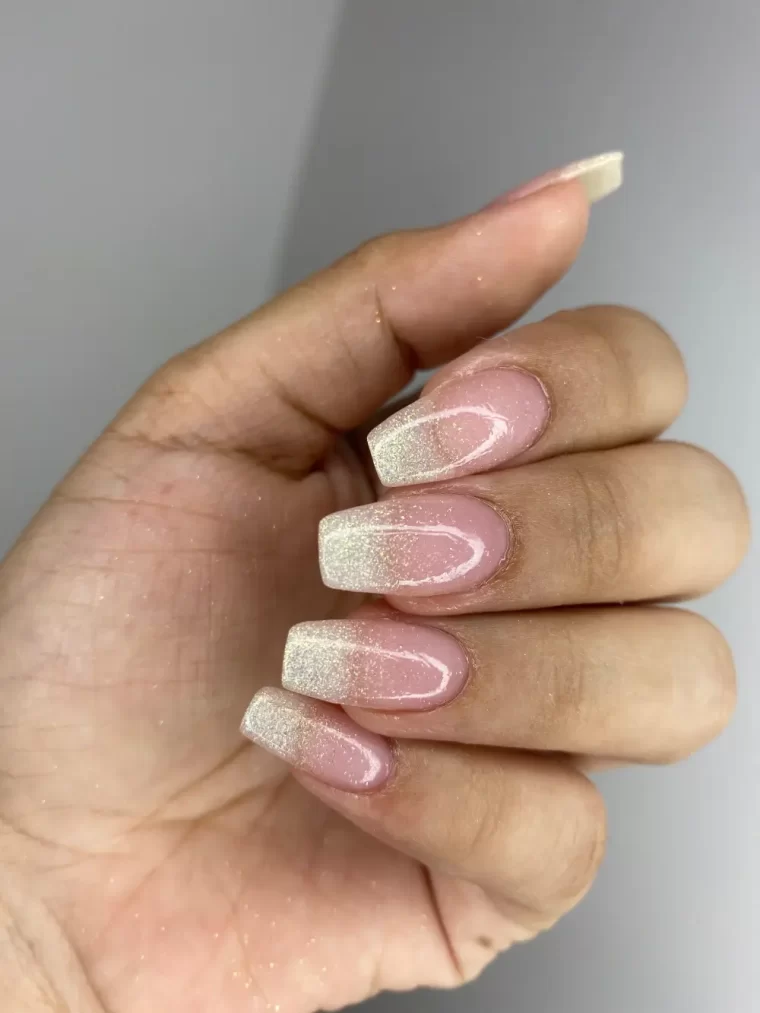 French Manicure in Dubai: Styles, Cost & How to Care for It